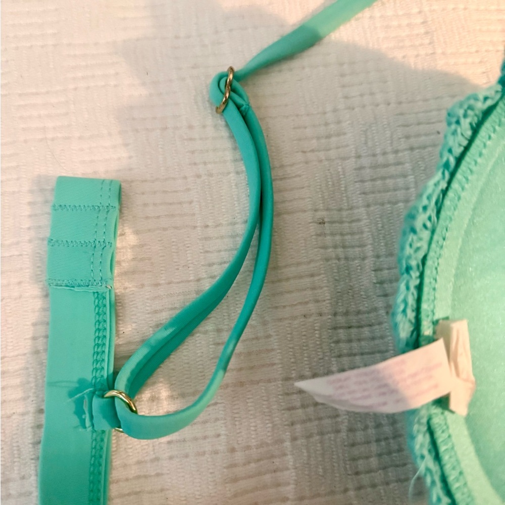 Crochet Lace Bralette/Bikini Top in Teal. - Picture 7 of 11